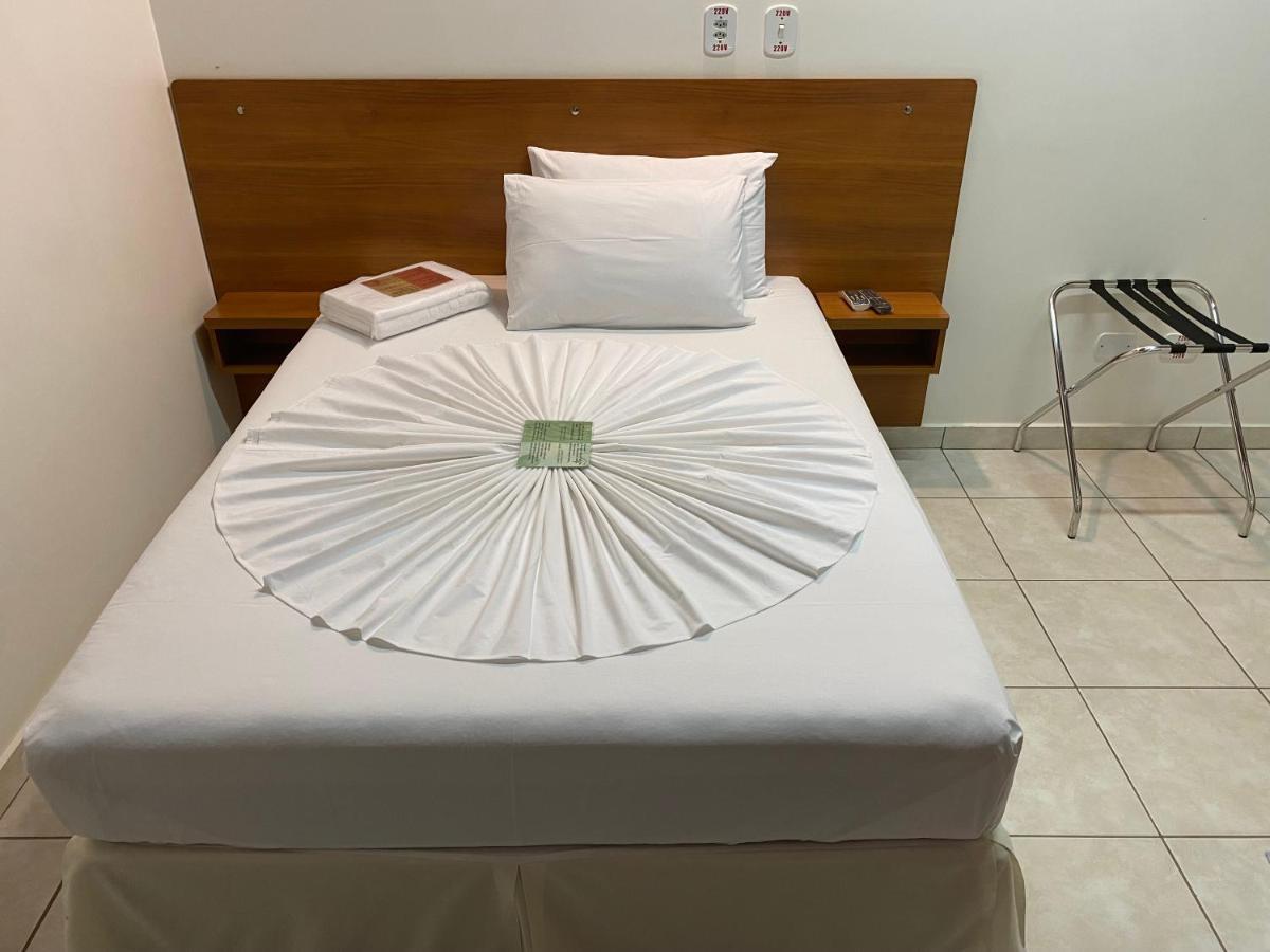 Aquarius Hotel Aquarius Ariquemes Kültér fotó